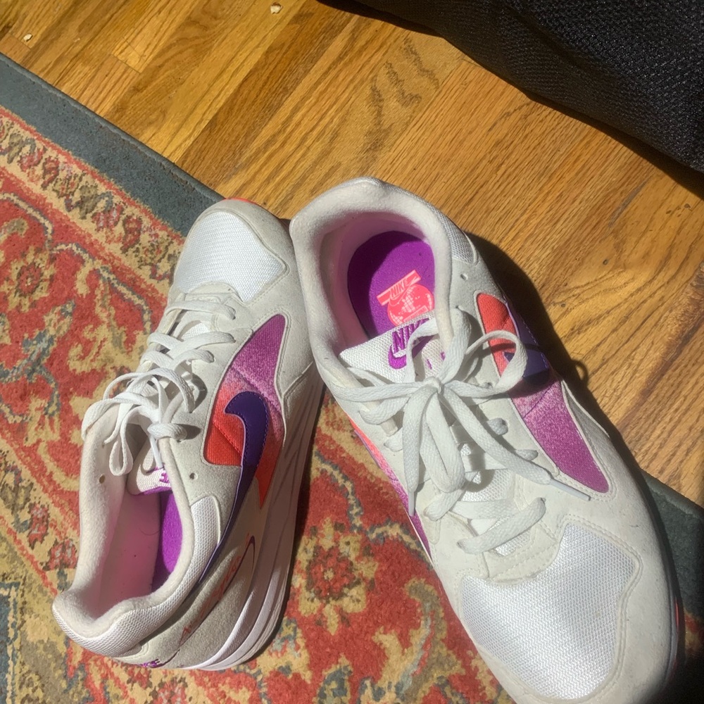 Nike shoes